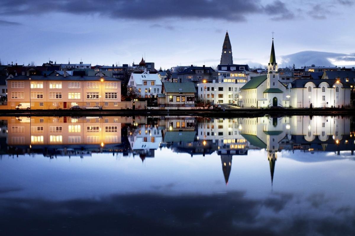 Lundur Apartments - Down Town Reykjavik Luaran gambar